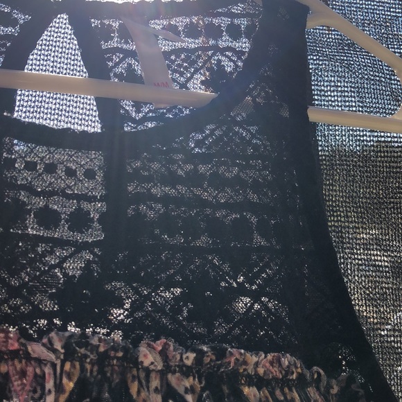 Xhilaration black lacey tank top - Picture 3 of 5